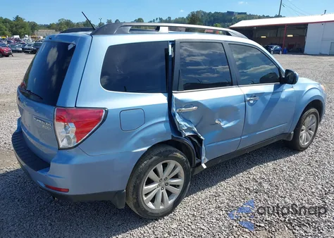 2012 Subaru Forester 2.5X Premium из США, поврежденный, VIN JF2SHADC3CH420449